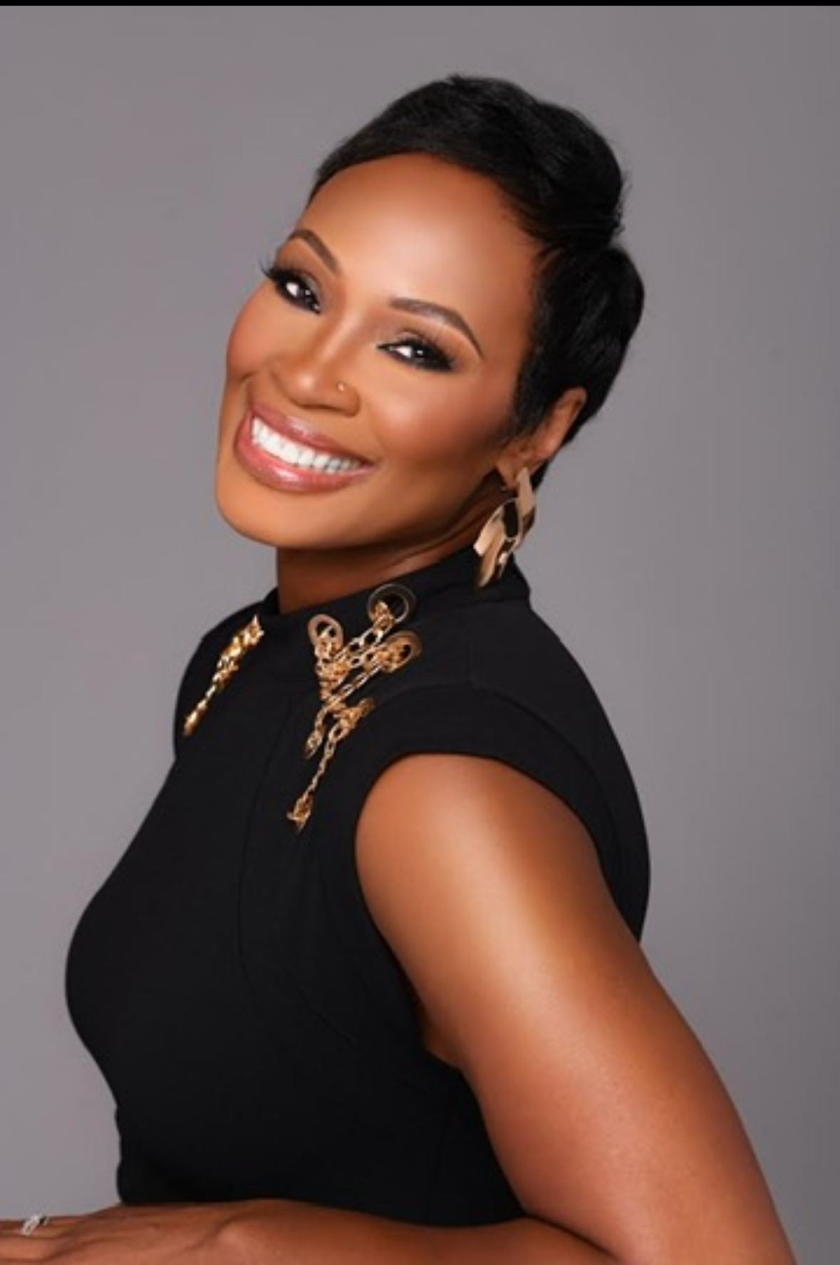 Dr. Lisa Williams